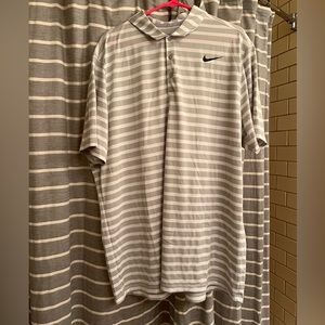 Nike Men’s Striped Dri-Fit Standard Fit Golf Shirt